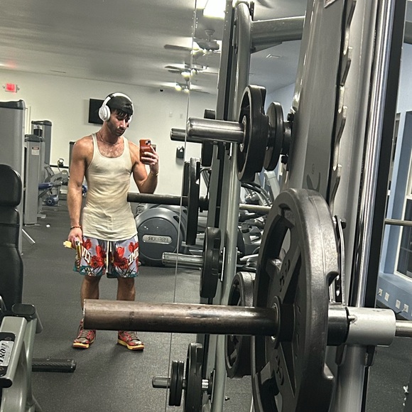 Meet your Posher, Cale - Picture 8 of 11